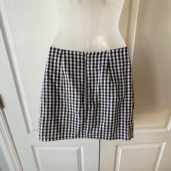 Lulus Gingham Ruffle Skirt - Picture 7 of 8